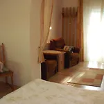 Hévízi Ház *