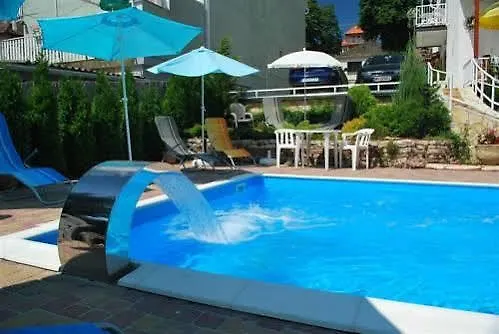 Hevizi Haz アパート ヘーヴィーズ